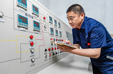 dökme cam şi̇şe qa